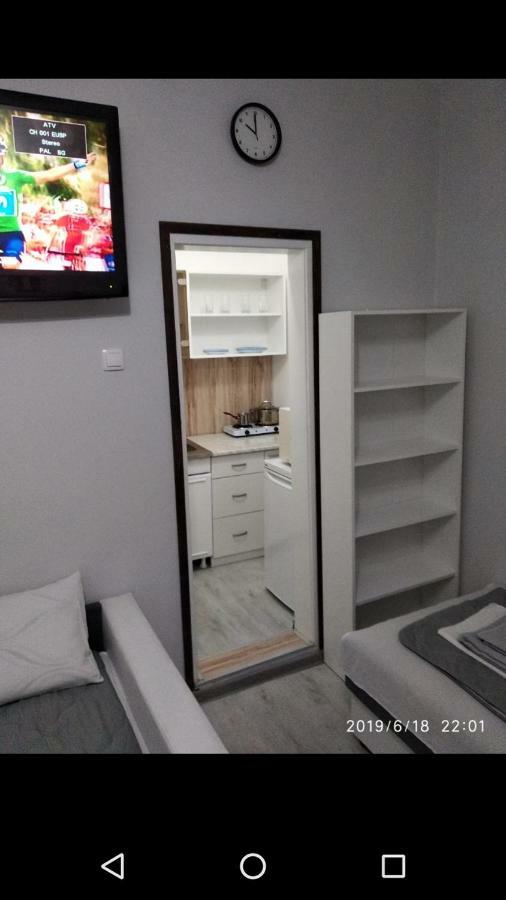 Apartmani Pinokio Nis Exterior foto